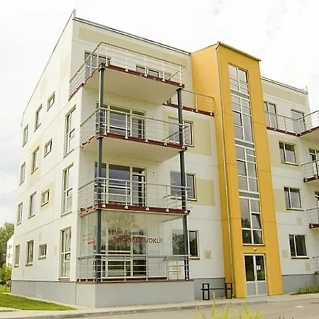 Апартаменты Modern Comfort - Free Parking, Self Check-in, Lift, Balcony